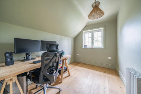 1350440-16-68caf6...