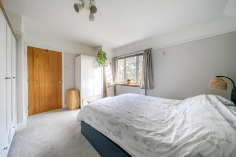 1383706-10-691df6...