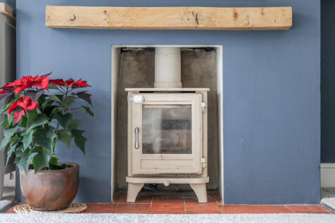 1383706-16-691df6...