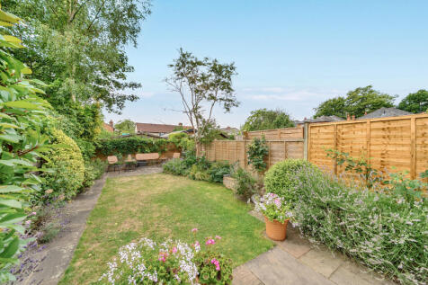 1327578-22-6878e2...