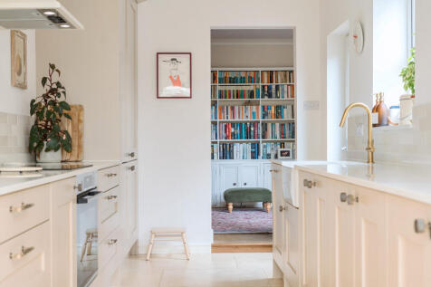 1327578-10-6878cd...