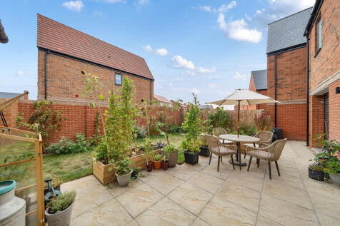 1343929-7-68a73f5...