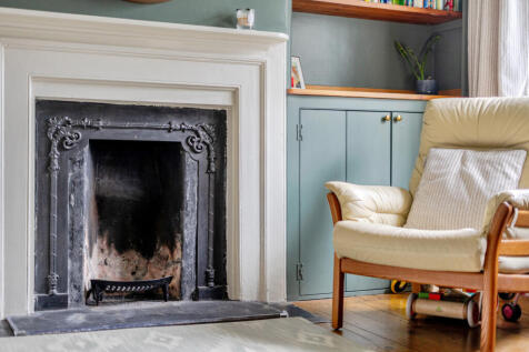 1385968-21-692846...