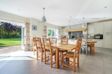 Kitchen/Family Room