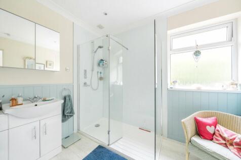 Ensuite Shower