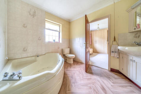 Principal Ensuite