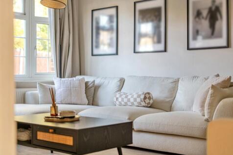 1373311-11-69009a...