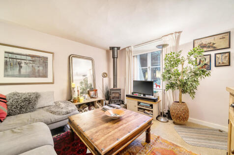 1373697-9-6902445...