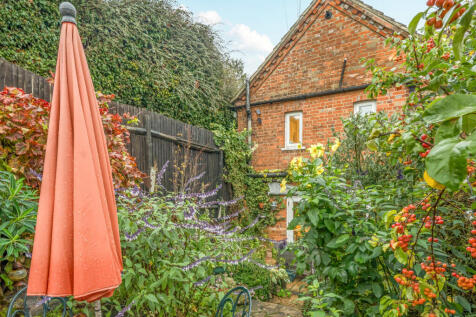 1373697-13-690244...