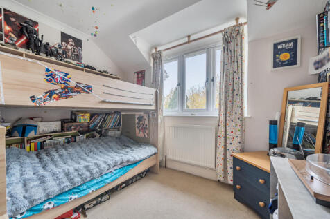 1371229-9-6908b9f...