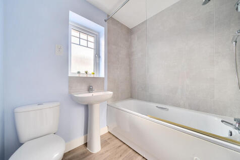 1375415-18-690b2f...