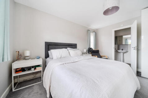 1375415-14-690b2e...