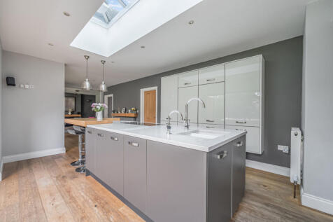 1375424-18-690e04...