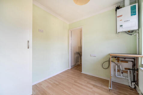 1381197-4-6914aad...