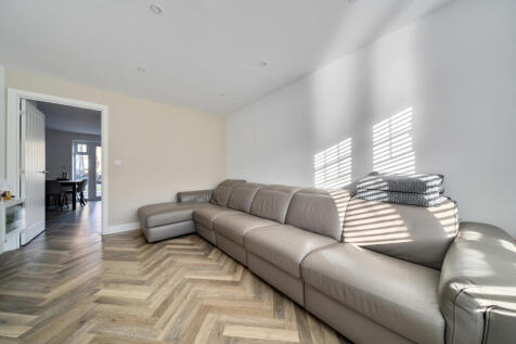 1384989-13-69270d...