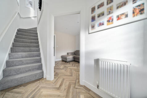 1384989-19-69270d...