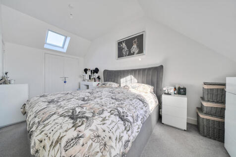 1384989-9-69270d1...