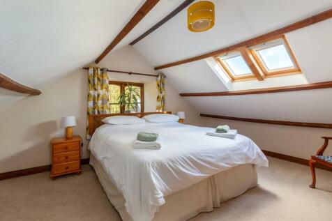 Buzzard Cottage - Bedroom 1