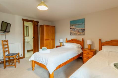 Buzzard Cottage - Bed