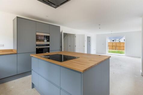 Kitchen..jpg