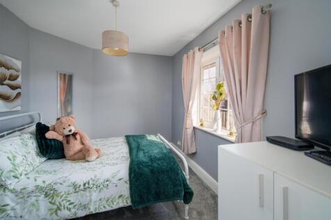 Bedroom 2.jpeg
