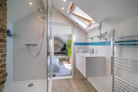 Shower Room En-Suite