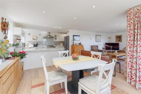 Open-Plan Dining Area