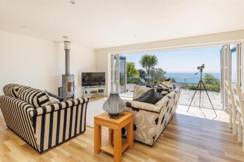 Sitting Room Area