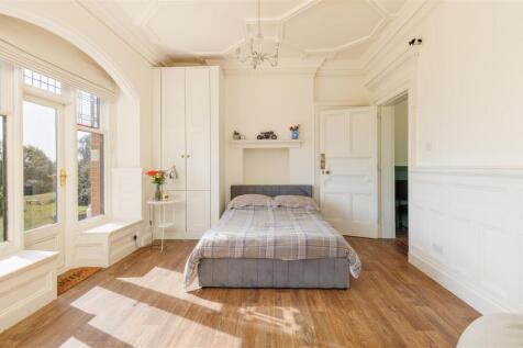 Bedroom 5/Snug