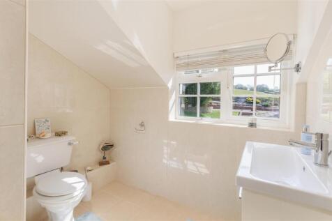 Ensuite Shower room