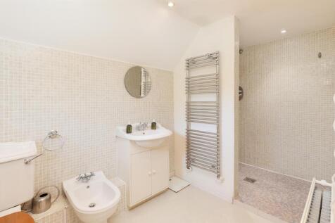 Shower Room En-Suite