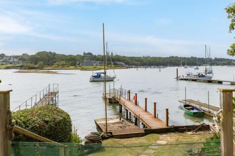 Pontoon &amp; View