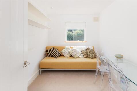 Study/ Bedroom 5