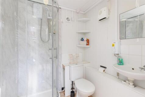 Container Shower Room