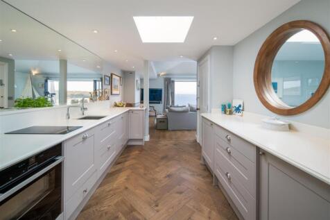 Penthouse Apartment Kitchen