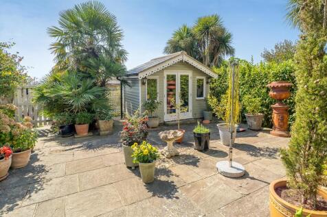 Summer House and Paved Garden