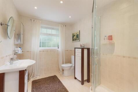 Shower Room En-Suite