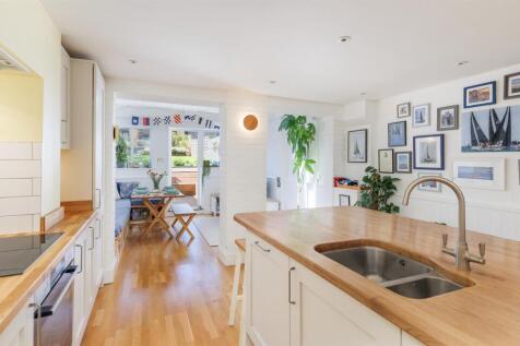 Kitchen through to Dining Area