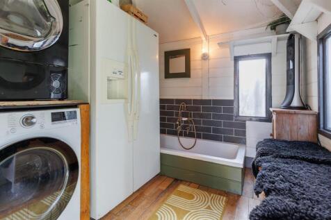 Outdoor Utility/ Bathroom