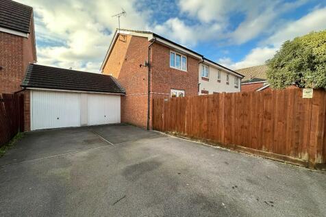 Garage &amp; Parking