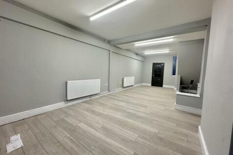 SHOP AREA