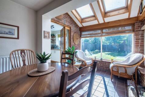 Diner to sun room