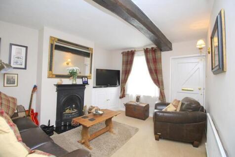 Living Room 3.jpeg