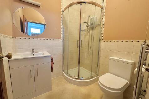 Downstairs Bathroom
