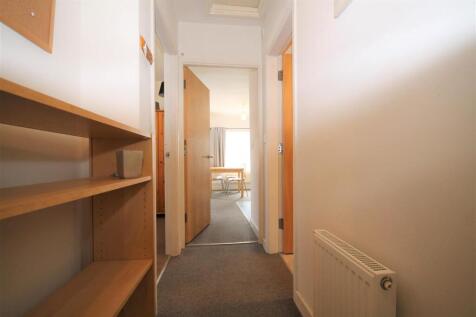 Hall 2.jpg