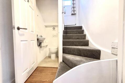 Guest Cloakroom
