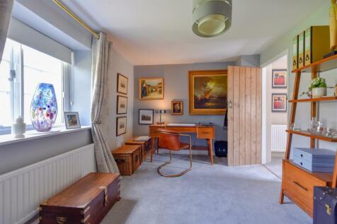 BEDROOM TWO/OFFICE