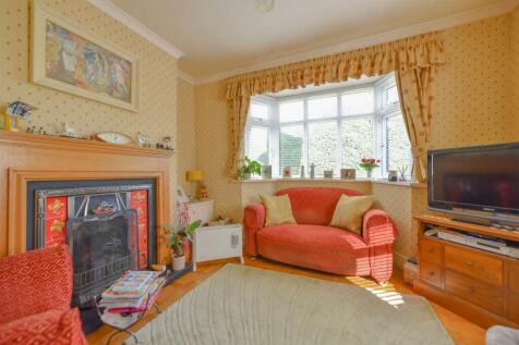 SITTING ROOM/BEDROOM THREE