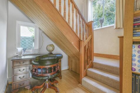 10089stairs.jpg