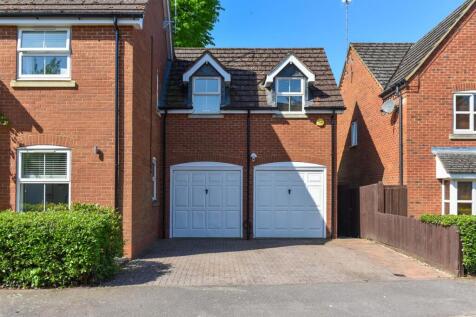 DOUBLE GARAGE